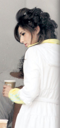 Even Cheryl Cole Loves Her Dressing Gown - 24 September 2009 Even Cheryl Cole Loves Her Dressing Gown - 24 September 2009