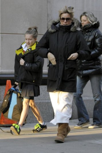 Dressing for the school run - 26 April 2010 Dressing for the school run - 26 April 2010